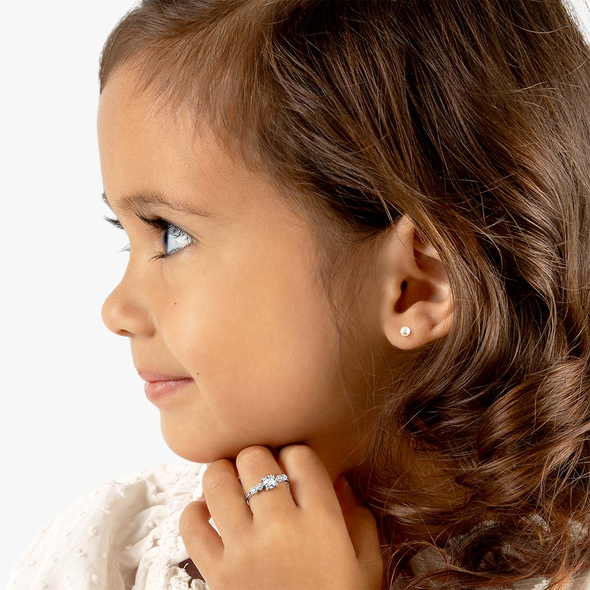 Are signet rings meant for children or adults? What makes the best signet  ring for a girl